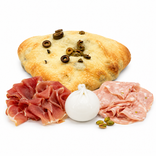 Pan Foccacia, hecha con aceite de oliva y aceitunas verdes. 230gr.
1 Burrata 125gr.
1 Mortadella Pistacchio 100gr.
1&nbsp;Prosciutto Crudo 100gr.