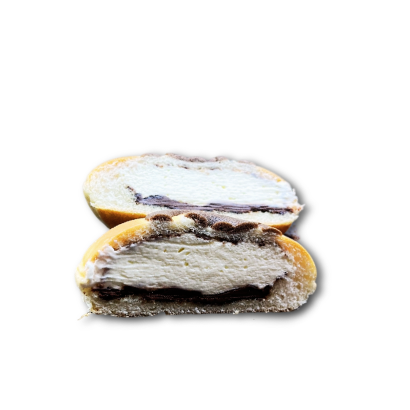 brioche rellna con crema fresca y nutella